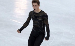 En déclin depuis 2 ans, Brian Joubert a connu un sursaut avec un solide programme court qui l'a placé 4es des Mondiaux-2012 et lui a rouvert l'appétit pour l'avenir, alors que Florent Amodio n'a pu faire mieux que 6e après être tombé, vendredi à Nice.