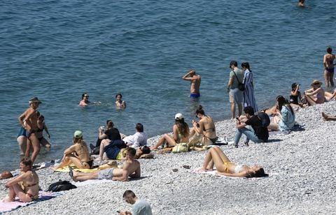 Rejets humains, climat… La baignade en Méditerranée bientôt menacée ?