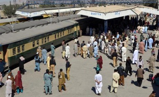 Une vue de la gare de Quetta, le 21 octobre 2013, dans le sud-ouest du Pakistan