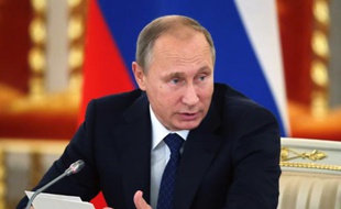 Le président russe Vladimir Poutine le 1er octobre 2015 au Kremlin