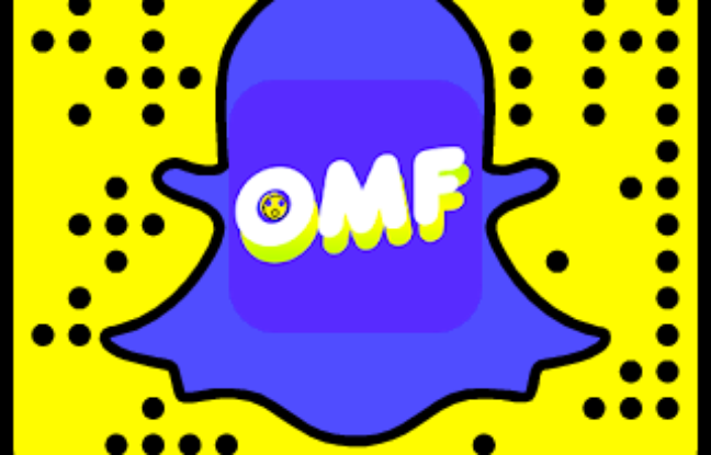 Scan this Snapcode to subscribe to OMF Oh My Fake!