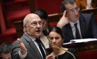 Un compte personnel de formation devrait accompagner chaque salarié à partir du 1er janvier 2015, après le vote vendredi soir par l'Assemblée nationale de la réforme de la formation professionnelle.