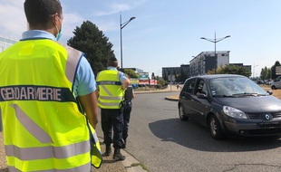 Lors d'un contrôle routier de la gendarmerie de la Haute-Garonne (illustration).