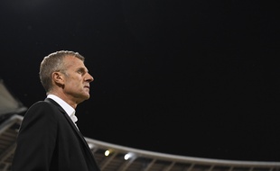 Patrice Lair, ici à Charléty lors d'un match de Ligue des champions face aux Norvégiennes de LSK Kvinner. CHRISTOPHE SAIDI