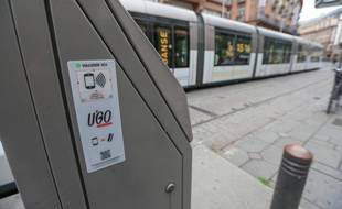 L'appli U'Go, d'achat et de validation de titres de transport via son smartphone, créée par la CTS a été vendue à Keolis, géant français du transport public de voyageurs.