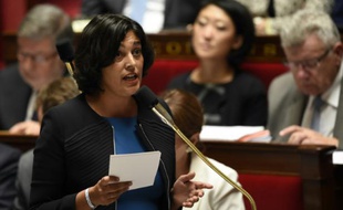 La ministre du Travail, Myriam El Khomri, lors d'une session de questions au gouvernement, à l'Assemblée nationale, le 30 septembre 2015, à Paris