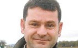 Franck Meyer, maire de Sotteville-sous-leVal (Seine-Maritime).