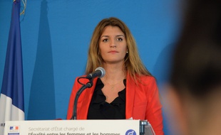 Marlène Schiappa s'est prononcée en faveur de la suppression de l'autorité parentale pour le parent auteur de féminicide.