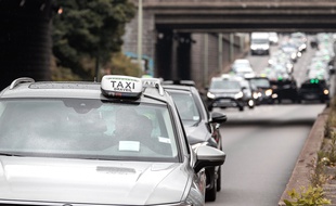 Les taxis sont appelés à manifester vendredi devant la gare de Lyon.