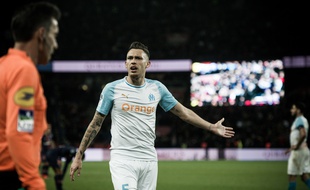 Lucas Ocampos au Parc des Princes, lors d'un Classico face au PSG.