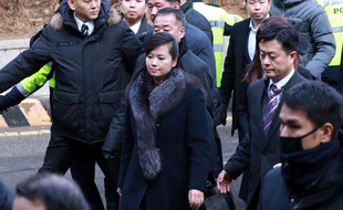 Le groupe est mené par Hyon Song-wol, qui a la réputation d'avoir été une petite amie de Kim Jong-un.