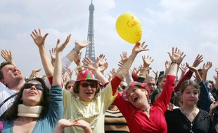 Une grande majorité de Français (84%) se décrivent comme des personnes d'un tempérament tout à fait ou plutôt joyeux, selon un sondage publié mardi et réalisé par l'institut Ipsos pour la Foire de Paris