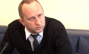 Benoît Poelvoorde sur le débat français sur le mariage pour tous: "En Belgique, on en rigole"