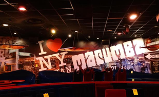 Les articles du Macumba seront vendus aux enchères le samedi 25 avril en Haute-Savoie.
