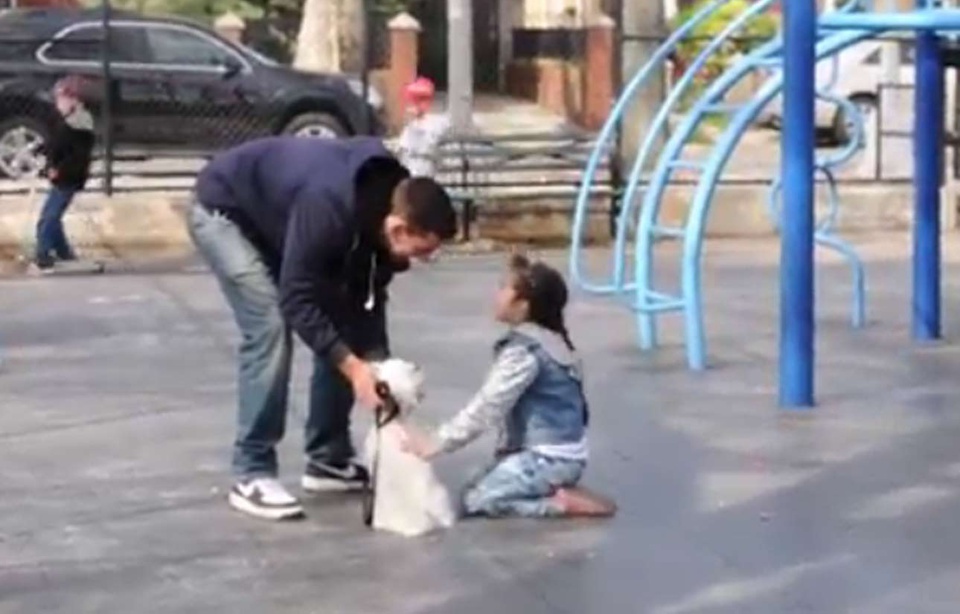VIDEO. Un Youtubeur montre comment il est facile de kidnapper un enfant