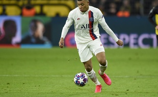 Kylian Mbappé a été passeur décisif malgré un match compliqué en pointe à Dortmund.