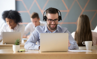 Pour vous aider à choisir, voici un comparatif des meilleurs casques audio pour de la bureautique