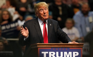 Le candidat républicain à la présidentielle américaine, Donald Trump, lors d'un meeting dans le Mississippi, le 2 janvier 2016.