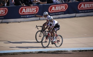 Fabian Cancellara termine son dernier Paris-Roubaix, le 10 avril 2016.