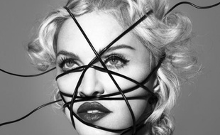 La couverture du disque Rebel Heart de Madonna.