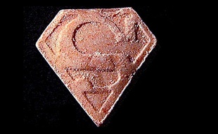 La pilule Superman fait des ravages au Royaume-Uni et en Belgique.