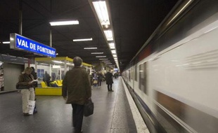 Quai de la station RER Val de Fontenay.