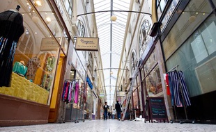 Le passage Choiseul (2e) avec sa verrière rénovée sera inauguré mardi 25 juin 2013.