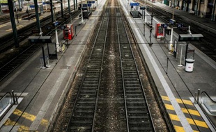 Quais déserts à la gare de Lyon Perrache, le 1er juin 2016 à Lyon