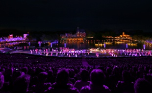 Le spectacle nocturne de La Cinéscenie, au Puy du Fou.