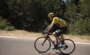Le vélo de Chris Froome n'a pas été contrôlé à l'arrivée de sa victoire à La Pierre Saint-Martin.