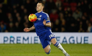 John Terry lors du match entre Watford et Chelsea le 2 février 2016.