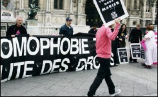 Une manifestation contre l'homophobie