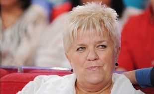 Mimie Mathy sur le plateau de «Vivement Dimanche» le 25 février 2015