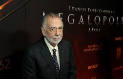 Hospitalisé à Rome, Francis Ford Coppola dit aller « bien »
