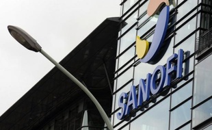 Le groupe pharmaceutique Sanofi a détrôné Total comme première capitalisation boursière française jeudi à la clôture de la Bourse de Paris, une place que le géant du pétrole détenait depuis 2008.