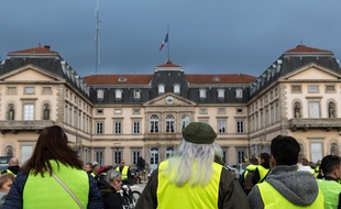 Des gilets jaunes au Puy-en-Velay, le 17 novembre, premier jour des manifestations.