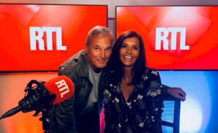 Laurent Baffie et Karine Le Marchand animent On ne répond plus de rien sur RTL.