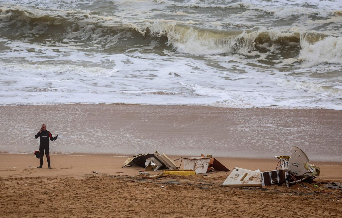 Four dead when a Danish sailboat sinks off the coast of Portugal