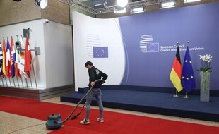 La moquette de Bruxelles restera propre : le sommet de ce jeudi aura lieu en visio-conférence. (illustration)