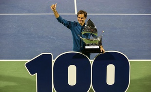 Roger Federer a remporté le 100e tournoi de sa carrière à Dubai, le 2 mars 2019.