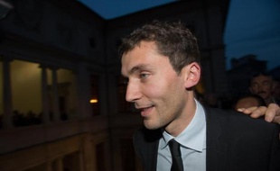 Le maire FN de Beaucaire, Julien Sanchez, le jour de son élection le 30 mars 2014