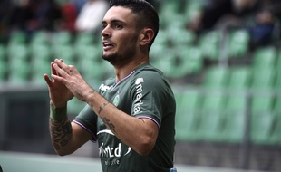 Rémy Cabella, ici après son premier but inscrit avec l'ASSE pour ses débuts contre Angers (1-1) en septembre.