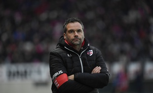 Ugo Mola, l'entraîneur principal du Stade Toulousain, lors d'un match de Top 14 à Paris face au Stade Français, le 8 janvier 2017.