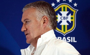 Didier Deschamps lors d'une conférence de presse le 8 juin 2013.