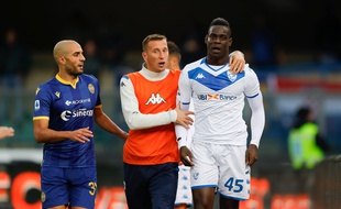Mario Balotelli a voulu quitter le terrain avec Brescia.