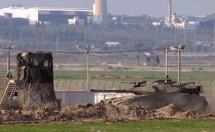 L'ONU a repris mardi la distribution des aides humanitaires à Gaza après avoir été autorisée par Israël à acheminer des provisions en dérogation à un strict blocus imposé au territoire palestinien.
