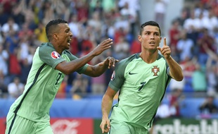 Avec une passe décisive pour Nani puis un superbe doublé, Cristiano Ronaldo a sauvé le Portugal d'une élimination prématurée dans cet Euro.