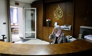 Les défenseurs des droits de l'Homme s'inquiètent d'un revers "effrayant" pour la liberté de la presse en Egypte, où seront jugés des journalistes d'Al-Jazeera, accusée par les autorités d'avoir pris le parti des Frères musulmans évincés du pouvoir par les militaires.