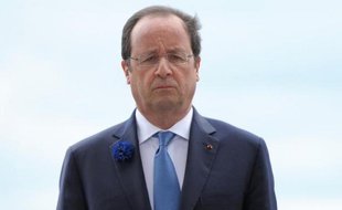 Le président François Hollande à Paris le 8 mai 2014