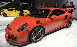 The Porsche 911 GT3 RS is on display , during the press day at the Geneva International Motor Show in Geneva, Switzerland, Tuesday, March 3, 2015. The Motor Show will open its gates to the public from March 5 to March 15. (AP Photo/Keystone,Martial Trezzini)/GE148/197196957958/1503031732